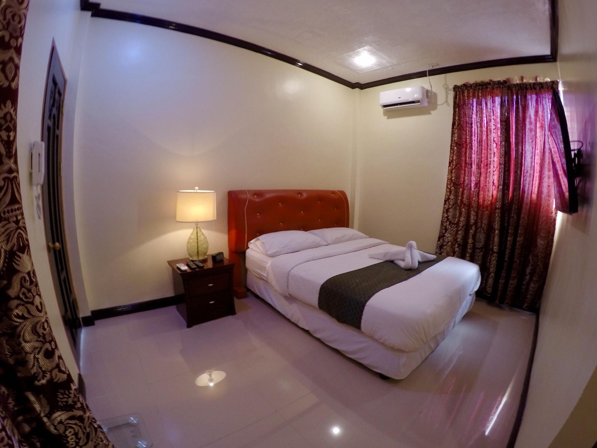 The Executive Villa Inn & Suites Davao Bagian luar foto