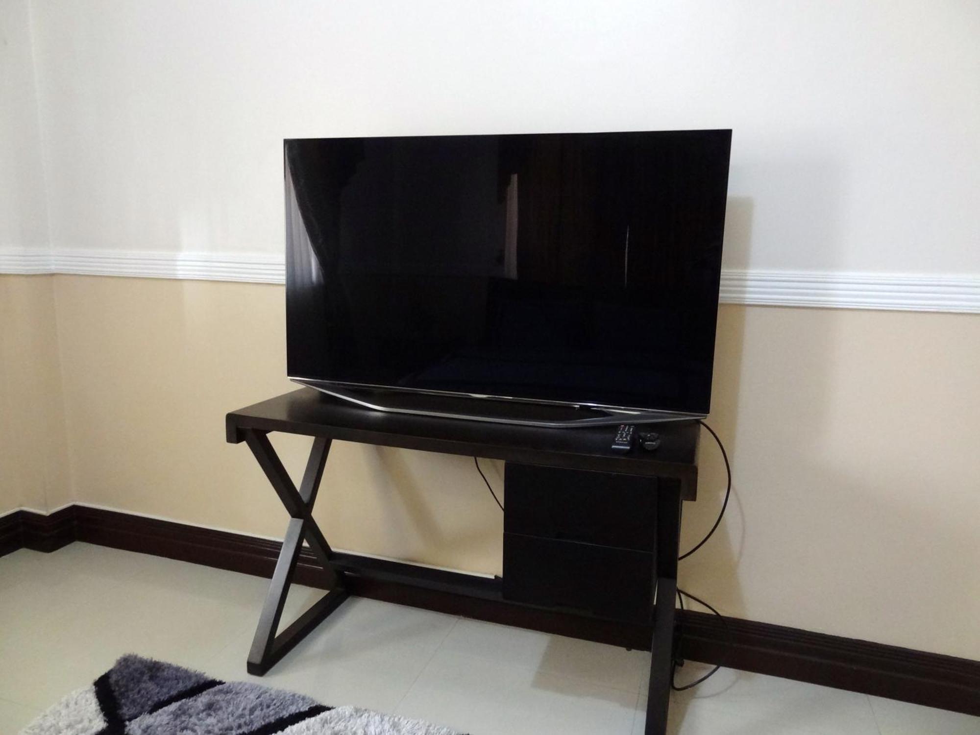The Executive Villa Inn & Suites Davao Bagian luar foto